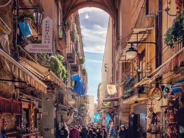 La Casetta In Centro نابولي المظهر الخارجي الصورة